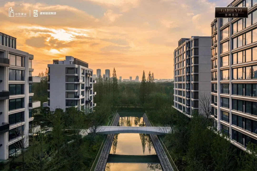 370㎡,叠墅设计,底跃样板间,样板间设计,叠墅样板间,样板间设计案例,样板间设计方案,现代风格样板间设计,轻奢样板间,南京叠墅-GARDEN19 贤坤花园,南京,观享际SKH