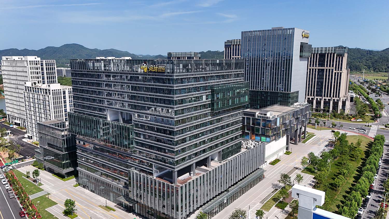 办公园区设计,建筑设计,外立面设计,办公大楼外立面设计,园区景观设计,上饶创智高地-新新广场,江西上饶,新新游戏