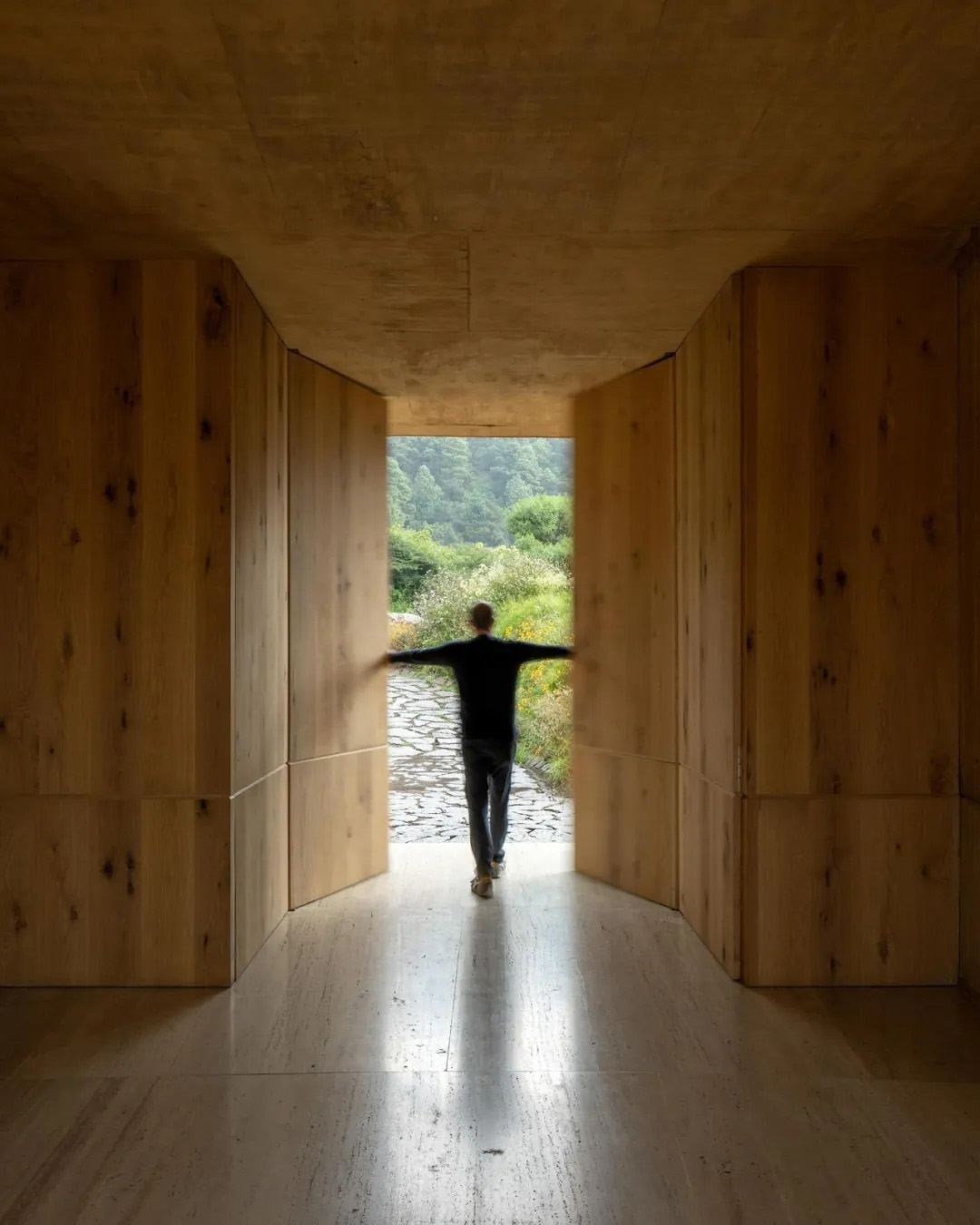 Fernanda Canales,别墅设计,别墅设计案例,墨西哥,极简主义别墅,极简主义,极简风格