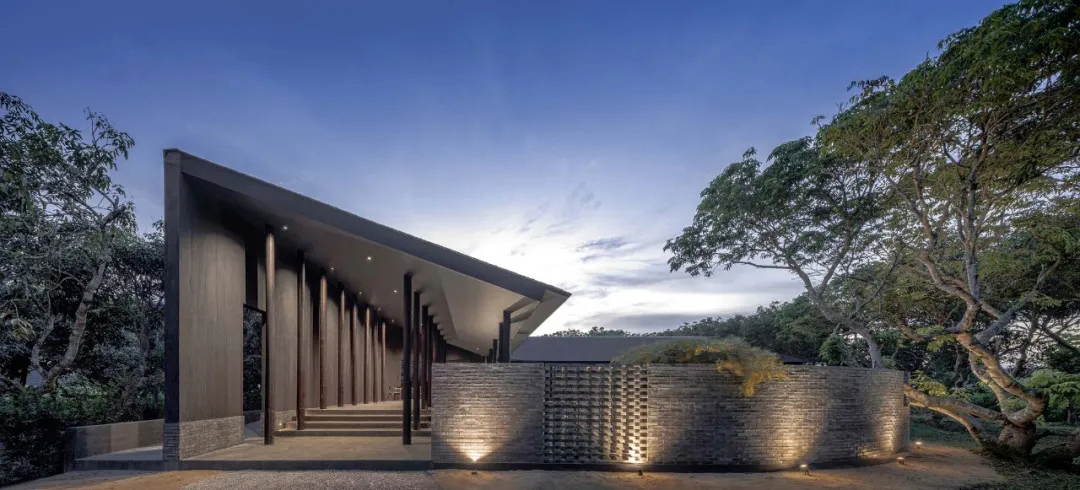 BodinChapa Architects,咖啡厅设计,泰国,咖啡厅设计案例,咖啡厅设计方案,极简主义,极简风格,MADA Coffee Shop