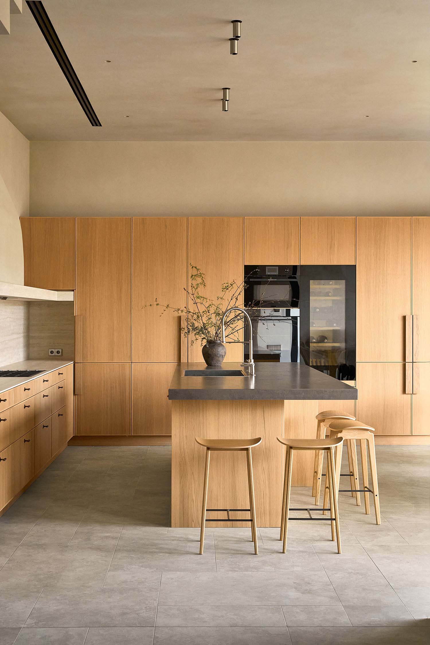 Dmitriy Sivak,别墅设计,别墅设计案例,乌克兰,极简主义别墅,极简风格,原木色