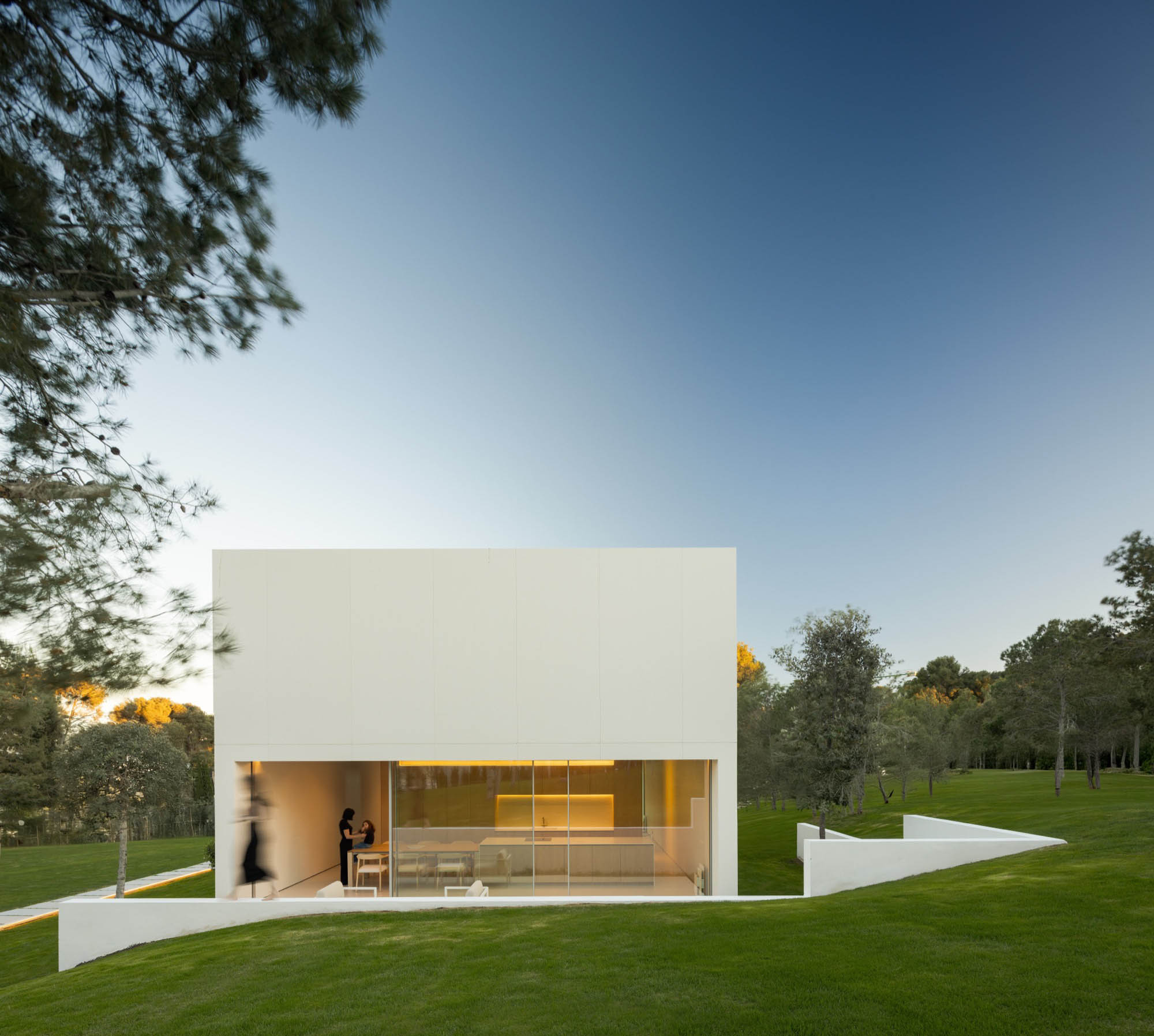 Fran Silvestre Arquitectos,别墅设计,别墅设计案例,西班牙,瓦伦西亚,极简主义别墅,极简主义,原木色
