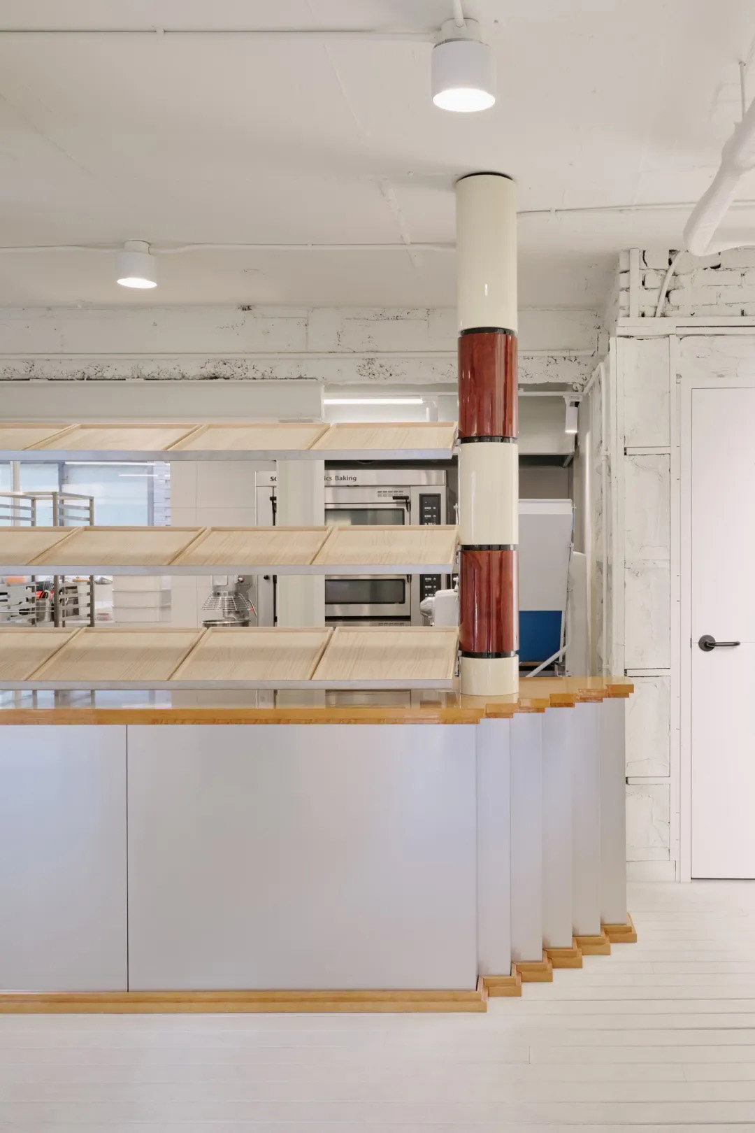 Studio Tama,咖啡厅设计,韩国,首尔,咖啡厅设计案例,咖啡厅设计方案,极简主义,极简风格,面包店