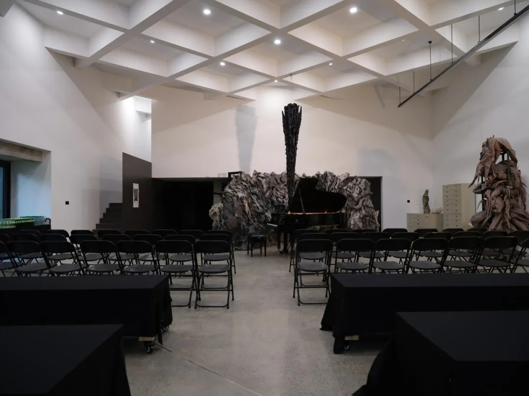 相对建筑,办公室设计案例,办公室设计方案,成都,艺术工作室,办公室改造,办公室设计,建筑改造