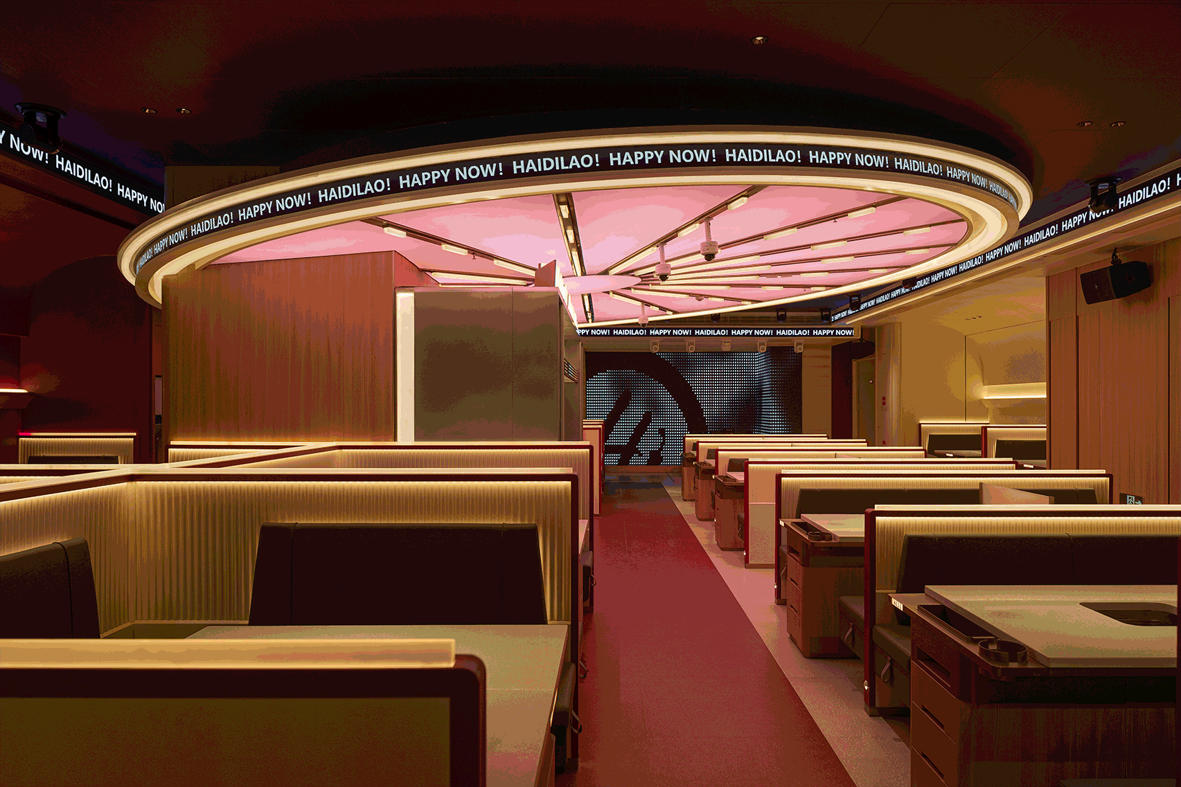 餐厅设计,火锅店设计,主题火锅店,海底捞火锅店,火锅店设计案例,火锅店设计方案,休闲餐厅设计,海底捞东莞民盈国贸店,东莞,三厘社TRIOSTUDIO