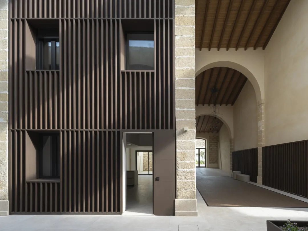 Juan Vega Arquitectos,住宅设计,住宅设计案例,西班牙,住宅改造,建筑改造