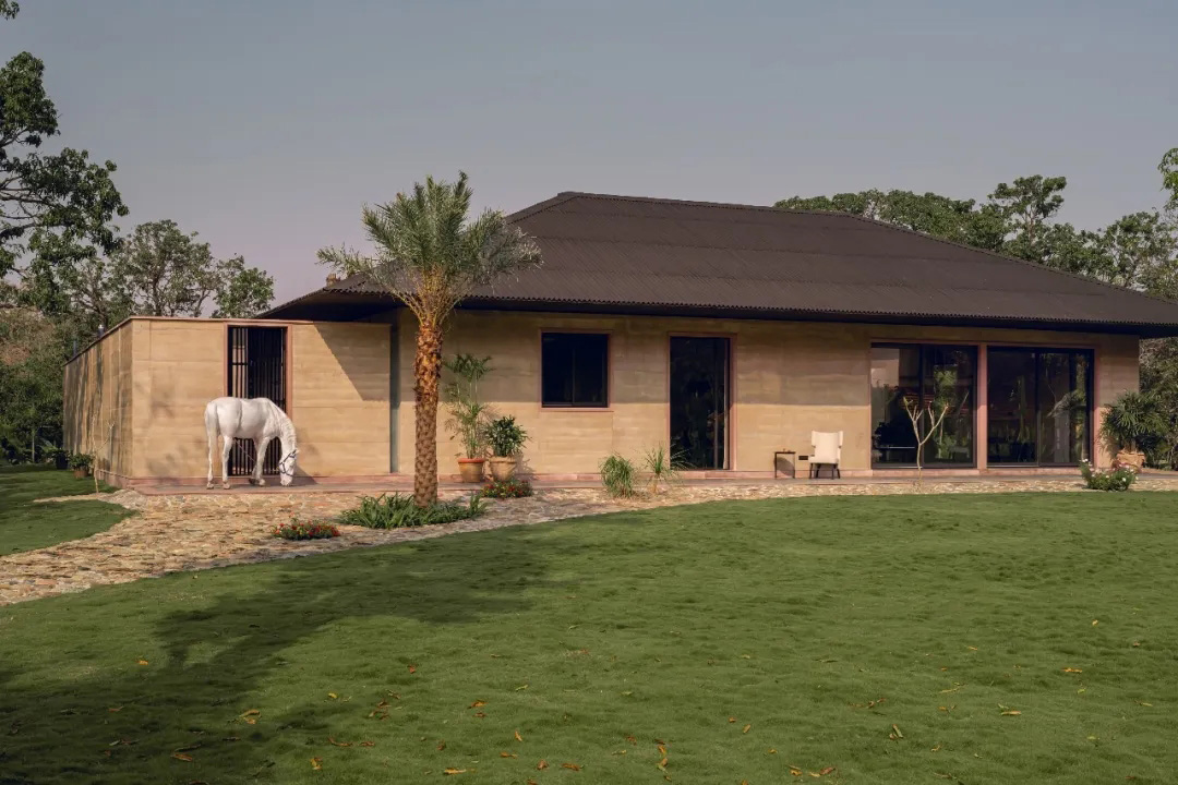 Neelesh Chopda Architecture,别墅设计,别墅设计案例,印度,极简主义别墅,极简主义,度假别墅