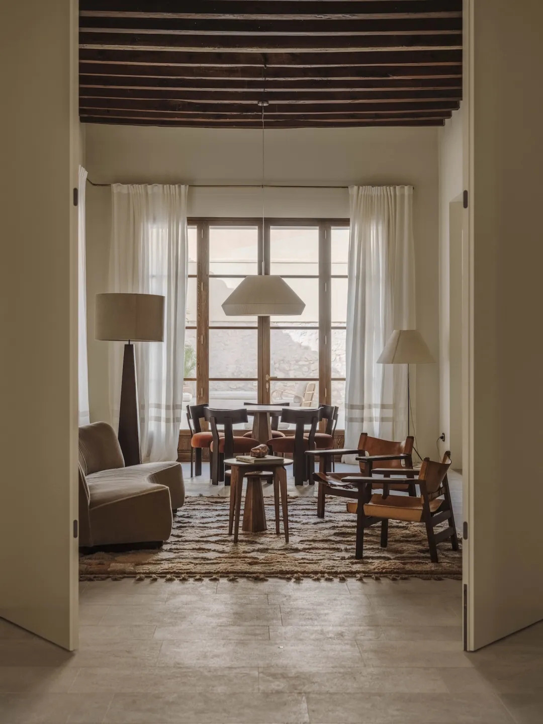 NØRA Studio,别墅设计,别墅设计案例,西班牙,极简主义别墅,极简主义,度假别墅,侘寂,wabi-sabi