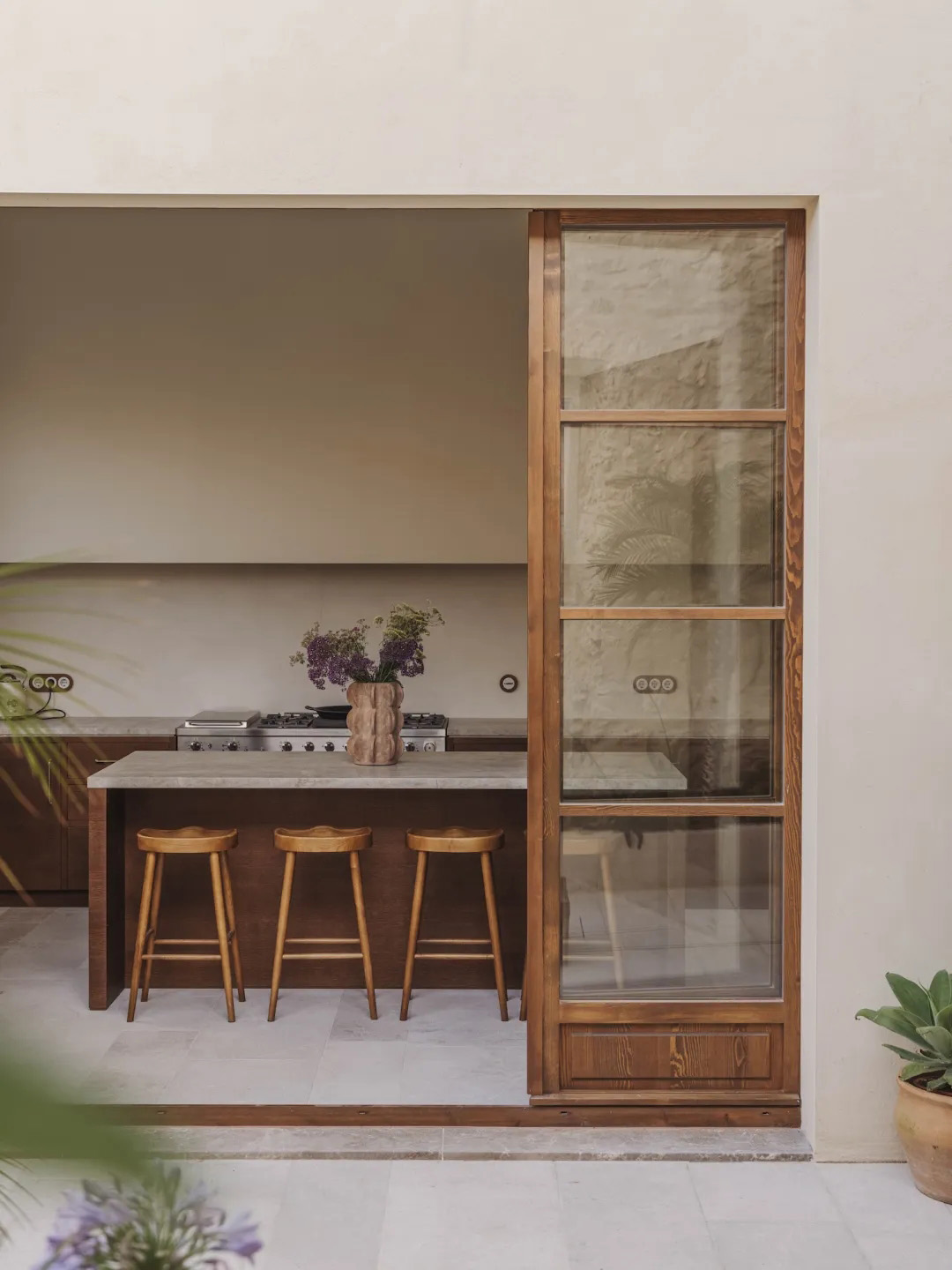 NØRA Studio,别墅设计,别墅设计案例,西班牙,极简主义别墅,极简主义,度假别墅,侘寂,wabi-sabi