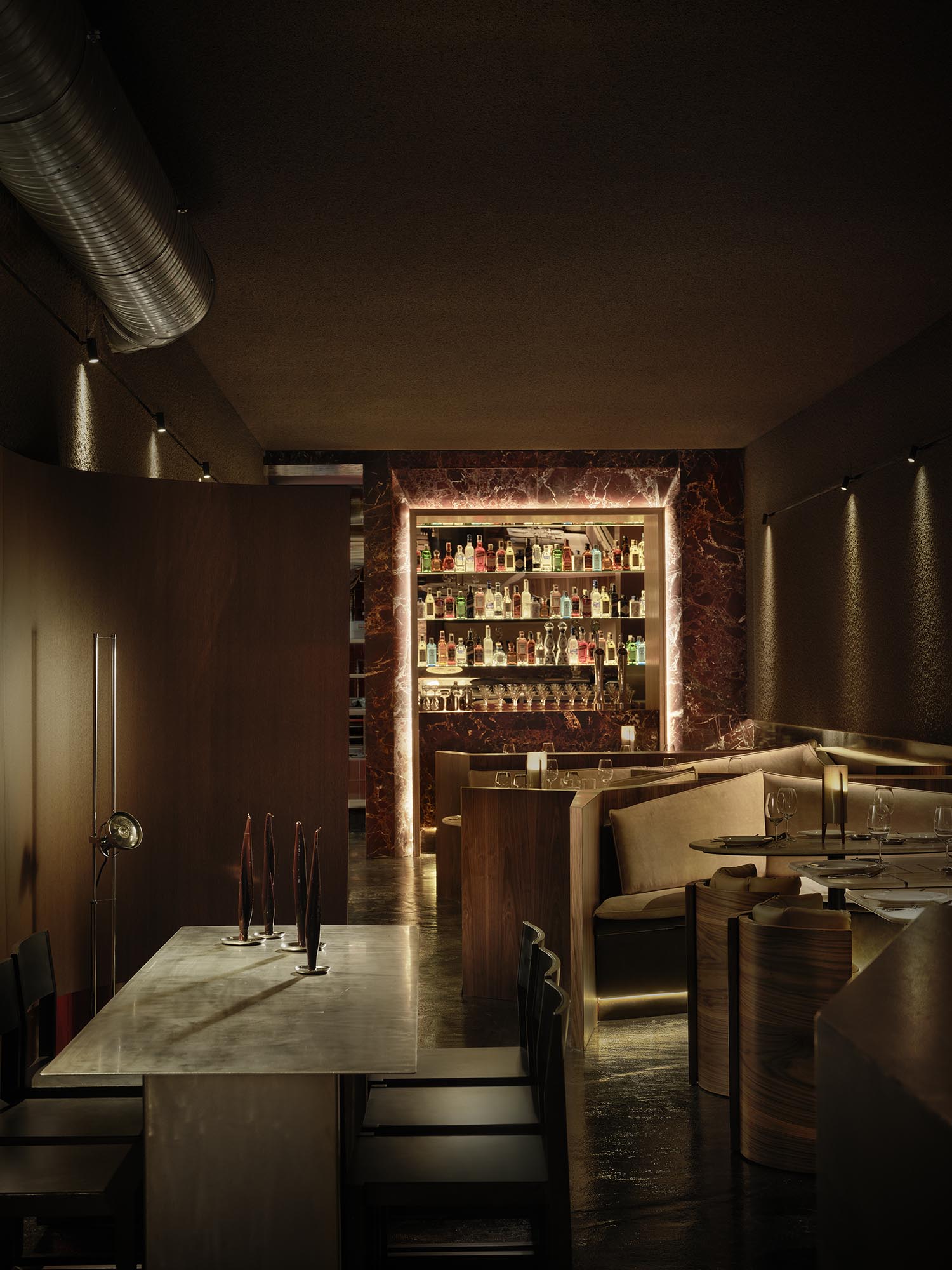 餐厅设计,餐酒吧设计,休闲餐厅设计,De la Villa Studio,酒吧设计,酒吧设计案例,酒馆设计,西班牙,马德里,休闲酒吧餐厅