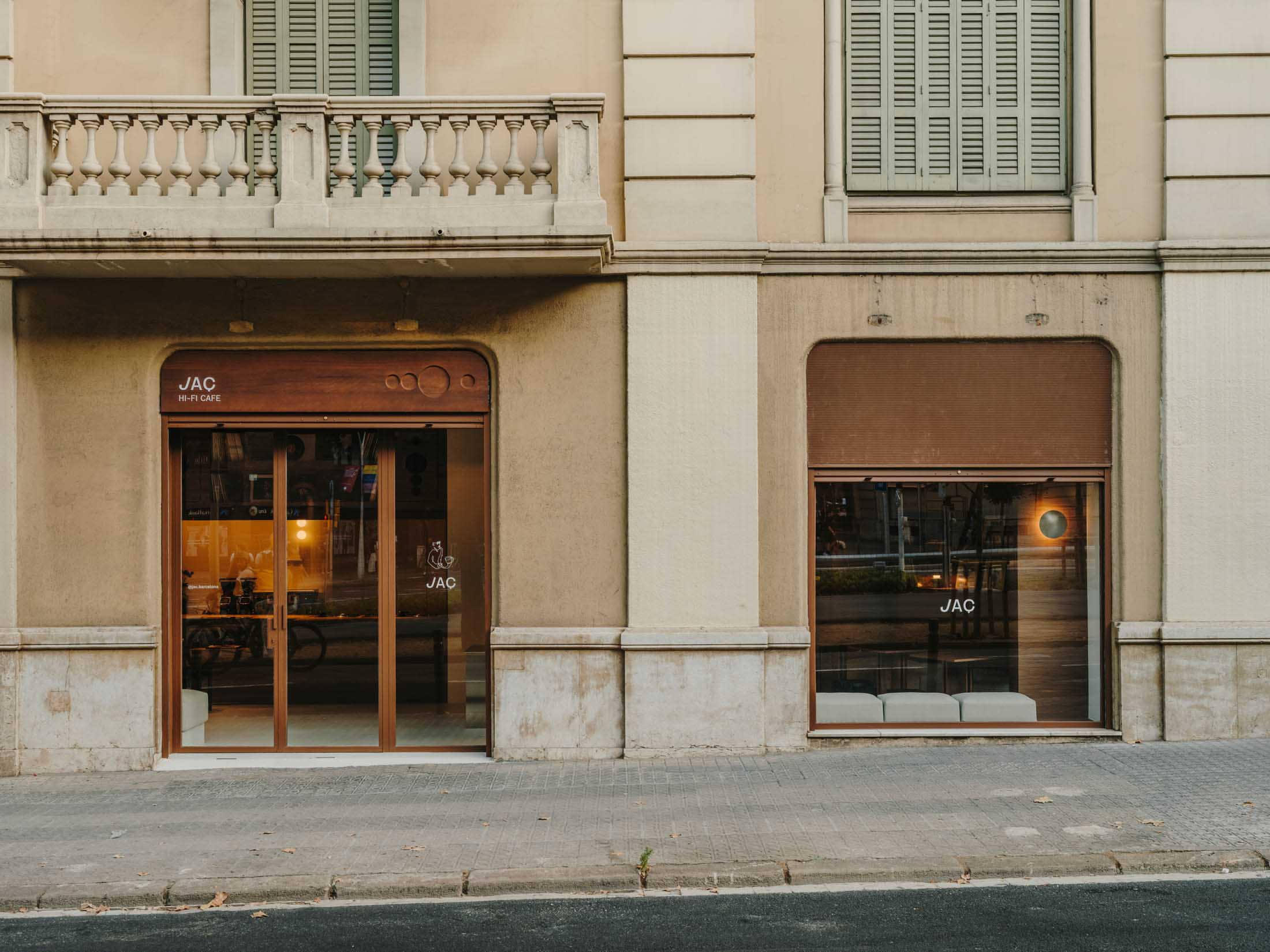 Isern Serra Studio,咖啡厅,西班牙,巴塞罗那,极简风格咖啡厅设计,极简主义,音乐咖啡馆