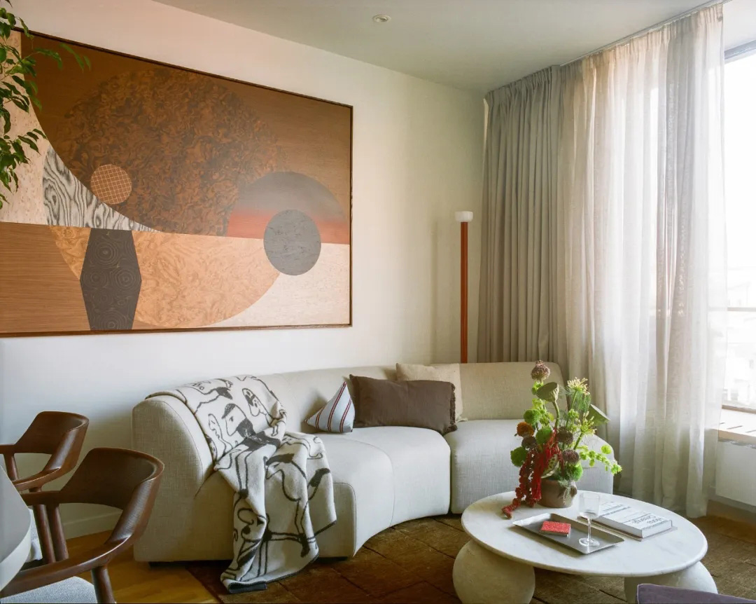 OMAMBO,公寓设计,公寓设计案例,罗马尼亚,小公寓,原木色,住宅改造