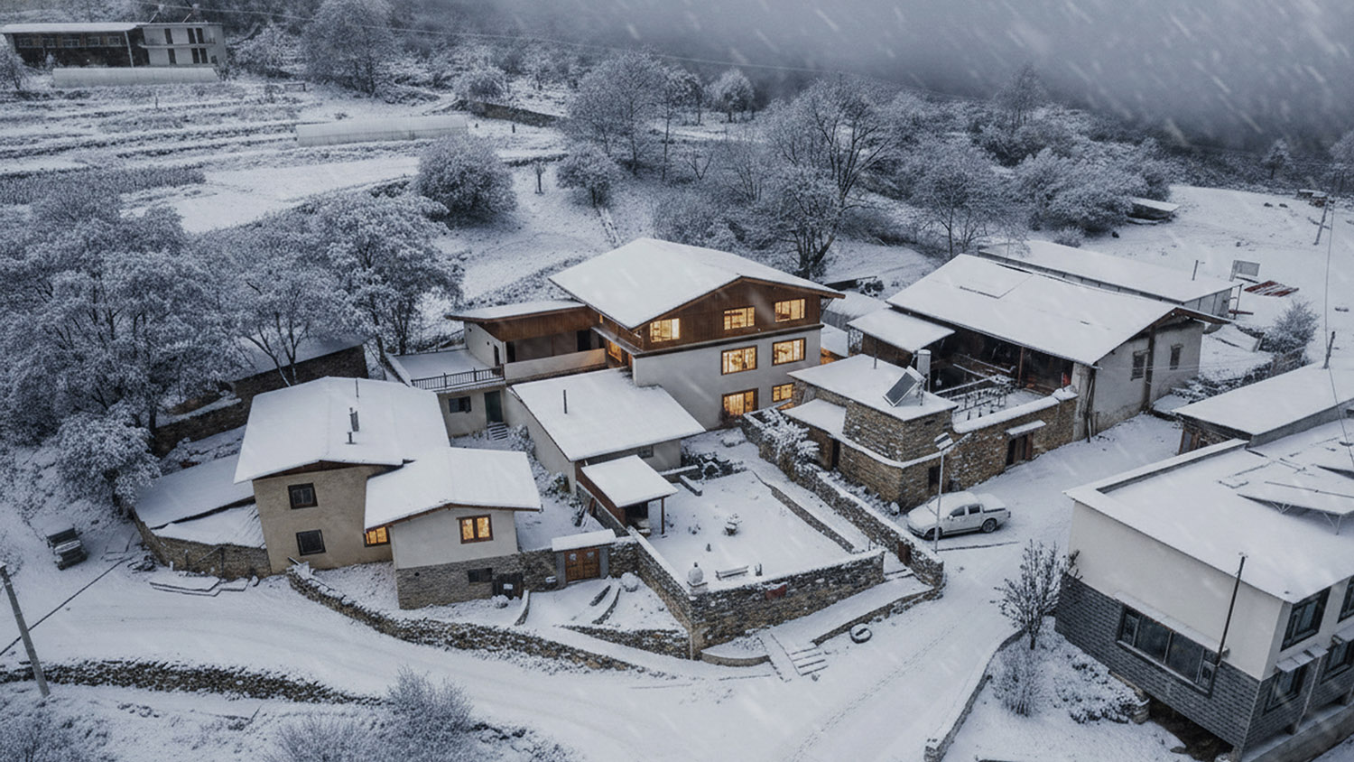 建筑改造,民宿改造,居民楼改造民宿,度假区民宿设计,民宿设计案例,民宿设计方案,云南香格里拉阿若康巴·尼汝庄园,云南香格里拉,平介设计,杨楠