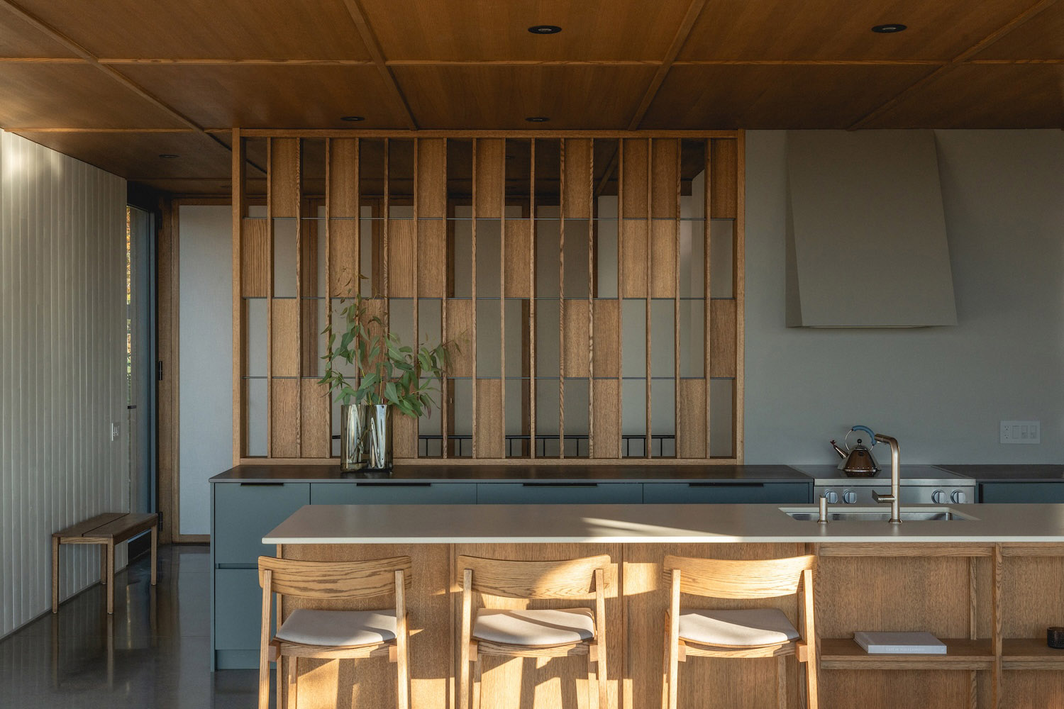 Atelier II I7,别墅设计,别墅设计案例,加拿大,极简主义别墅,极简主义,山景别墅