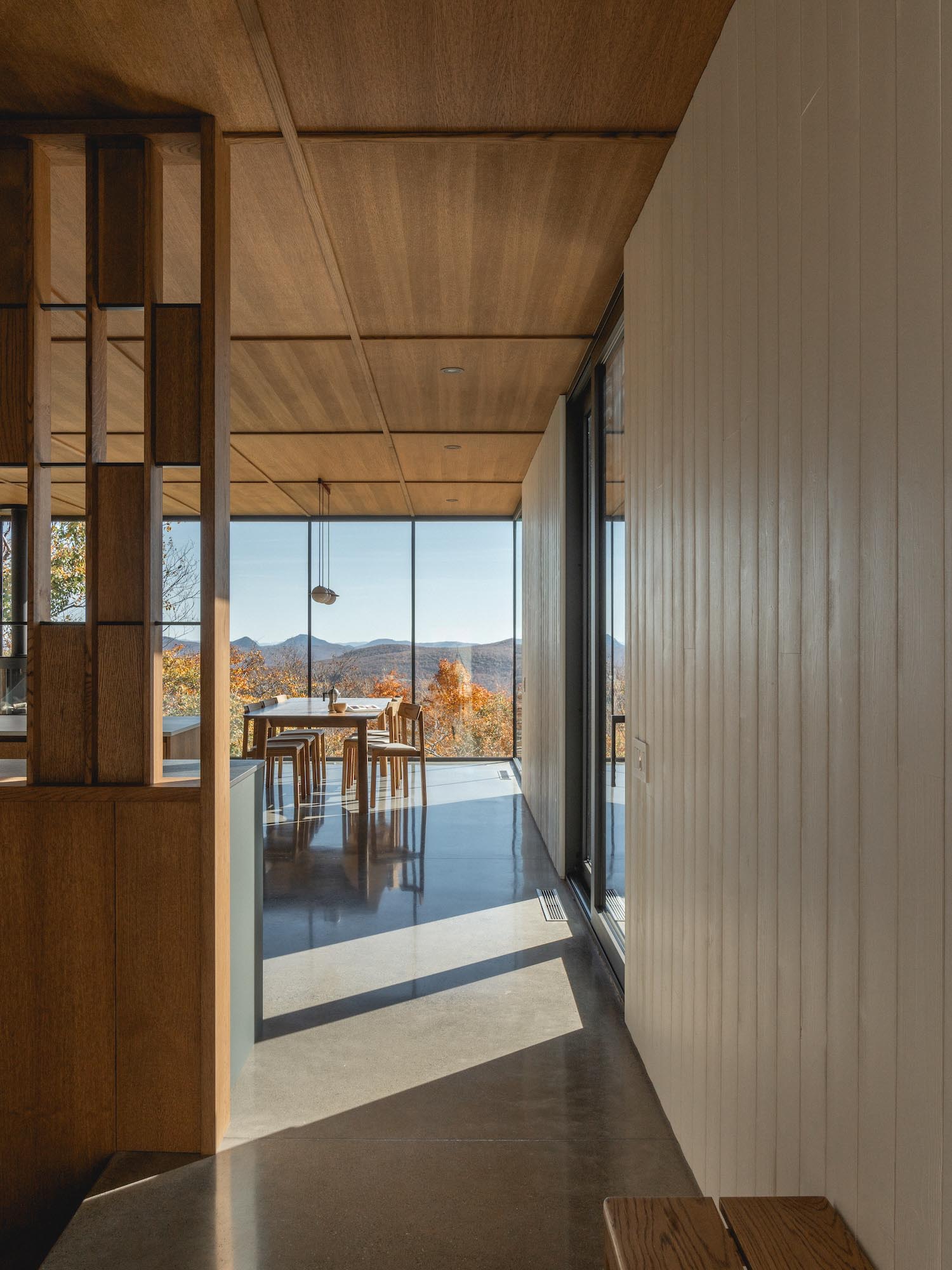 Atelier II I7,别墅设计,别墅设计案例,加拿大,极简主义别墅,极简主义,山景别墅