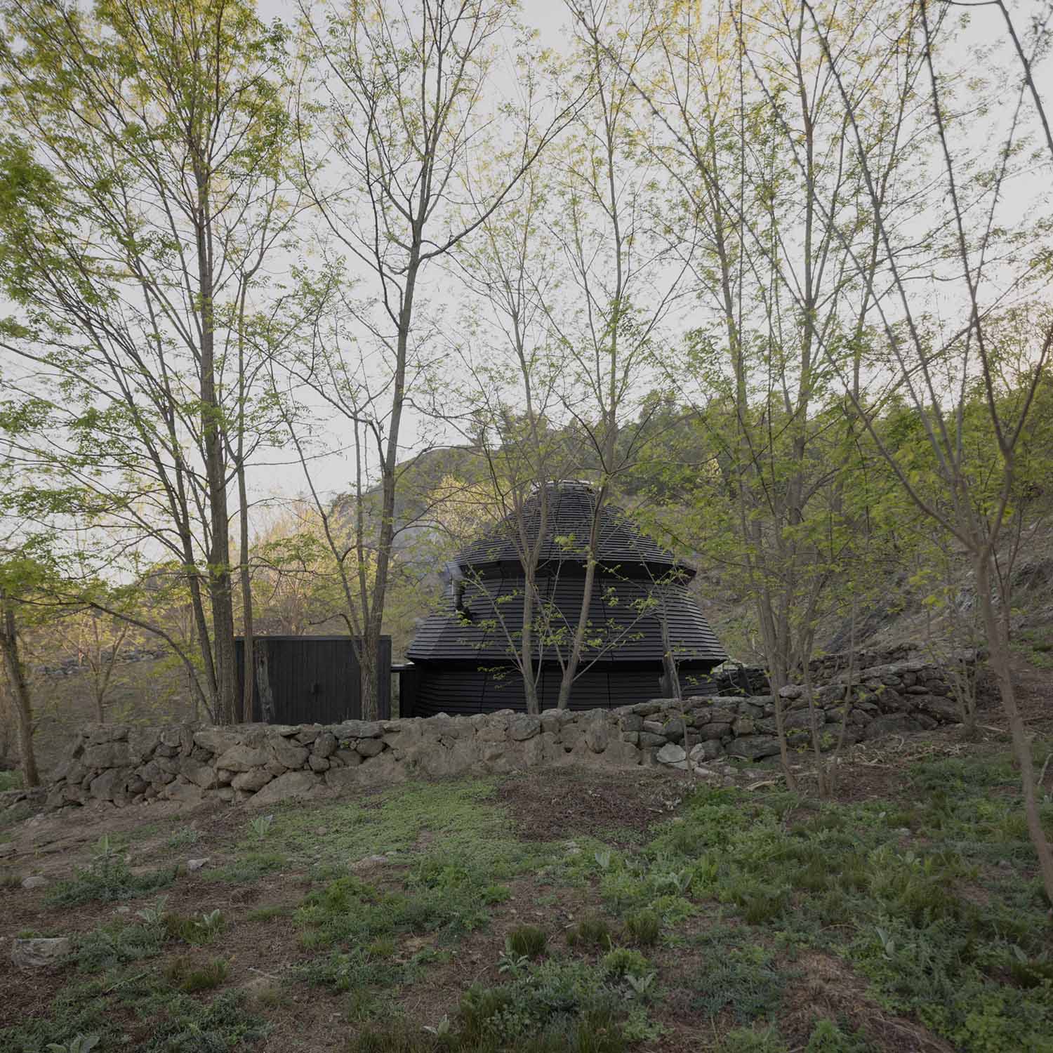 Nicolás Oks,别墅设计,别墅设计案例,阿根廷,极简主义别墅,极简主义,山景别墅