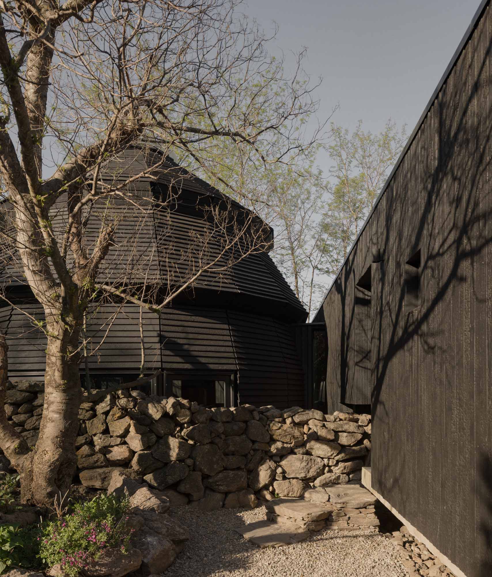 Nicolás Oks,别墅设计,别墅设计案例,阿根廷,极简主义别墅,极简主义,山景别墅