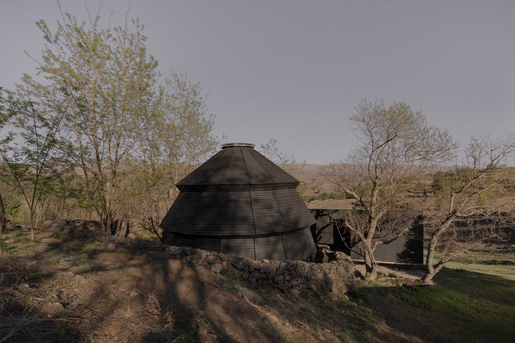 Nicolás Oks,别墅设计,别墅设计案例,阿根廷,极简主义别墅,极简主义,山景别墅