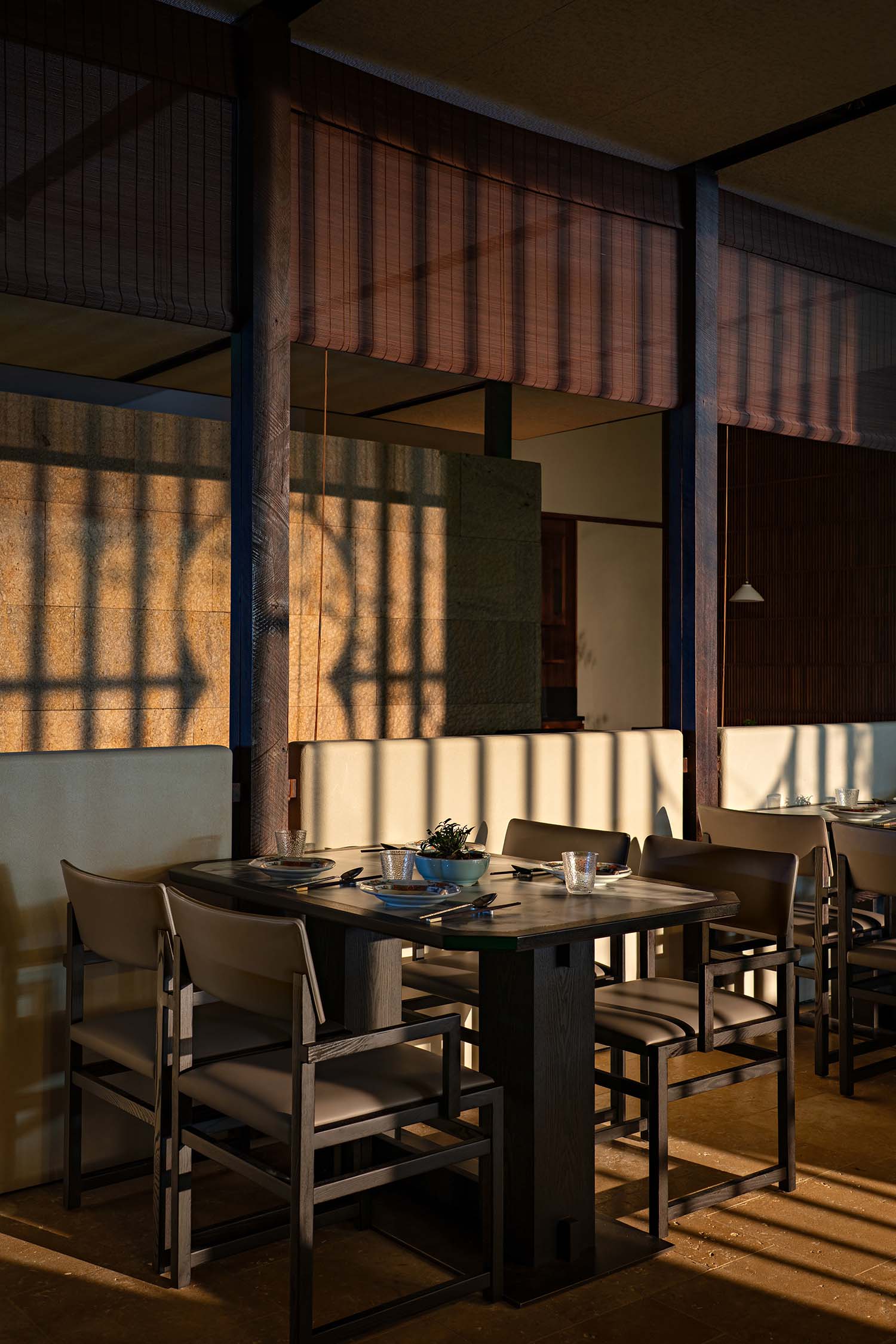 餐厅设计,江浙菜餐厅设计,休闲餐厅设计,东方美学餐厅空间,餐厅设计案例,餐厅设计方案,餐厅装修,主题餐厅设计,北京钱塘花园·宁波小鲜-策略餐饮,北京,IN.X屋里门外设计