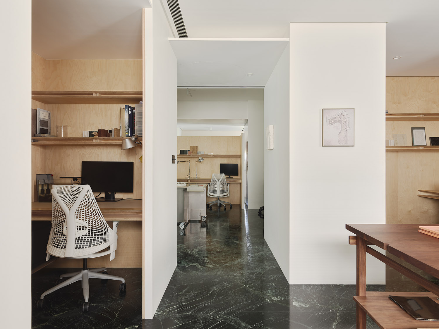 办公室设计,办公室装修,开放式办公室,创意办公室,办公室设计方案,办公室设计案例,一座为未来而建的工作场域,台北,水相设计,李智翔