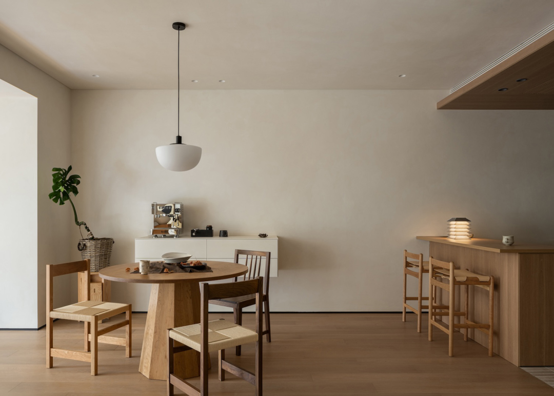 XU Studio,公寓设计,公寓设计案例,原木色,极简主义,极简风格