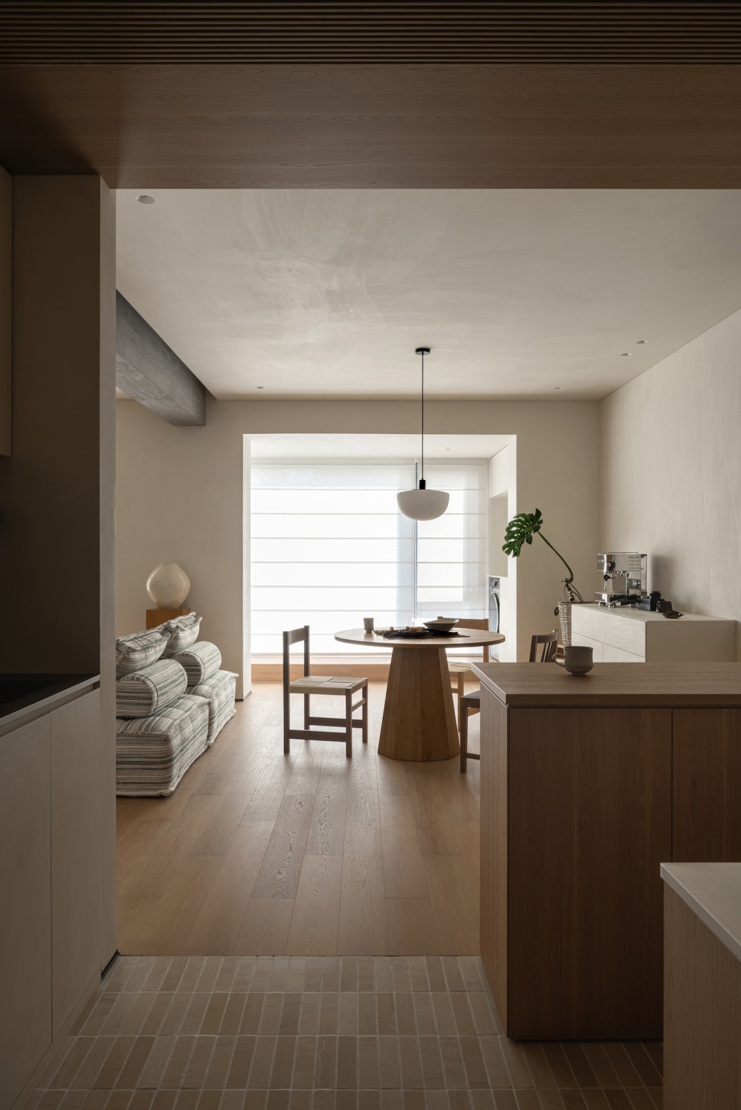 XU Studio,公寓设计,公寓设计案例,原木色,极简主义,极简风格