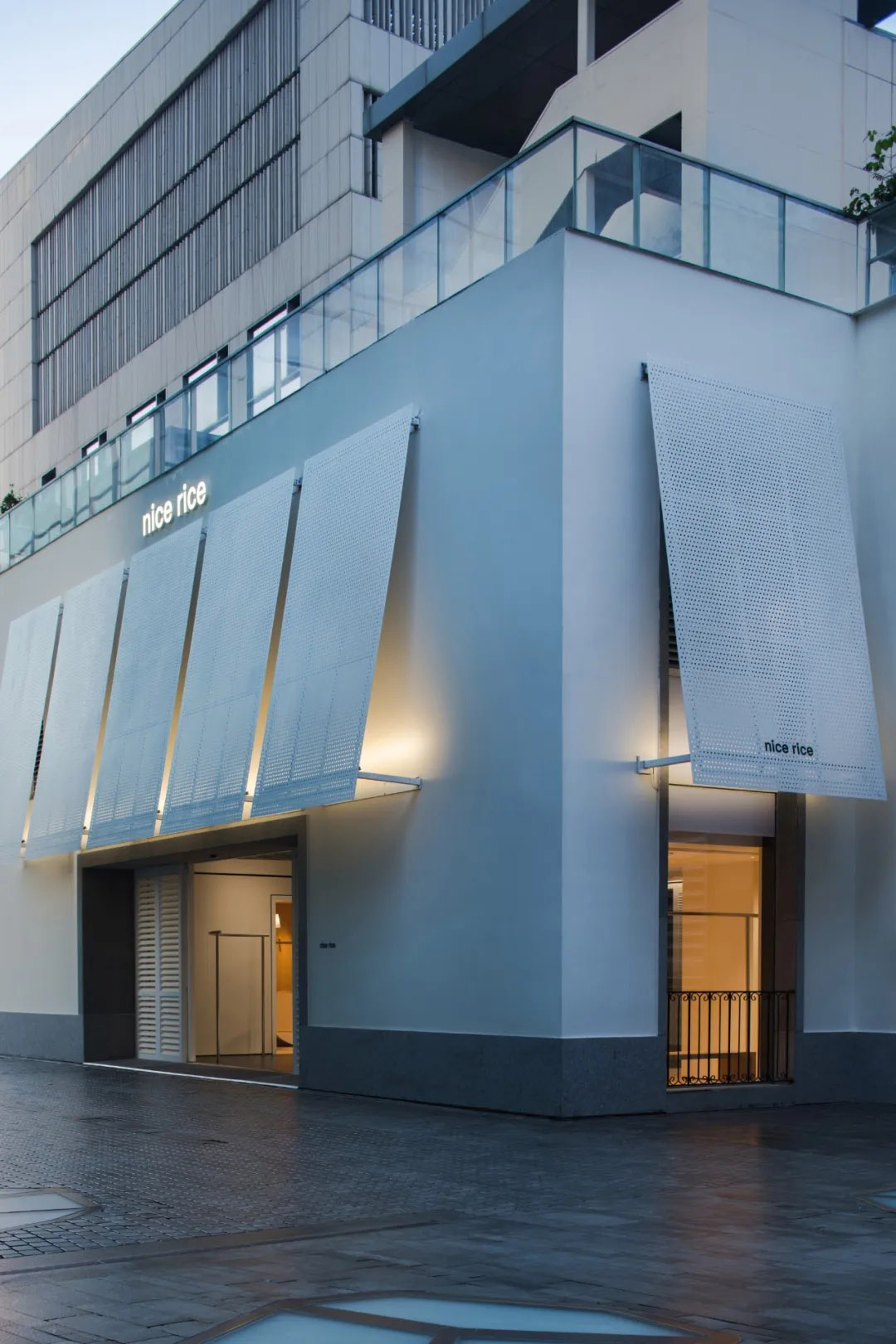 say architects,零售店设计,服装店,深圳,深业上城,服装店,概念店,店铺设计,nice rice