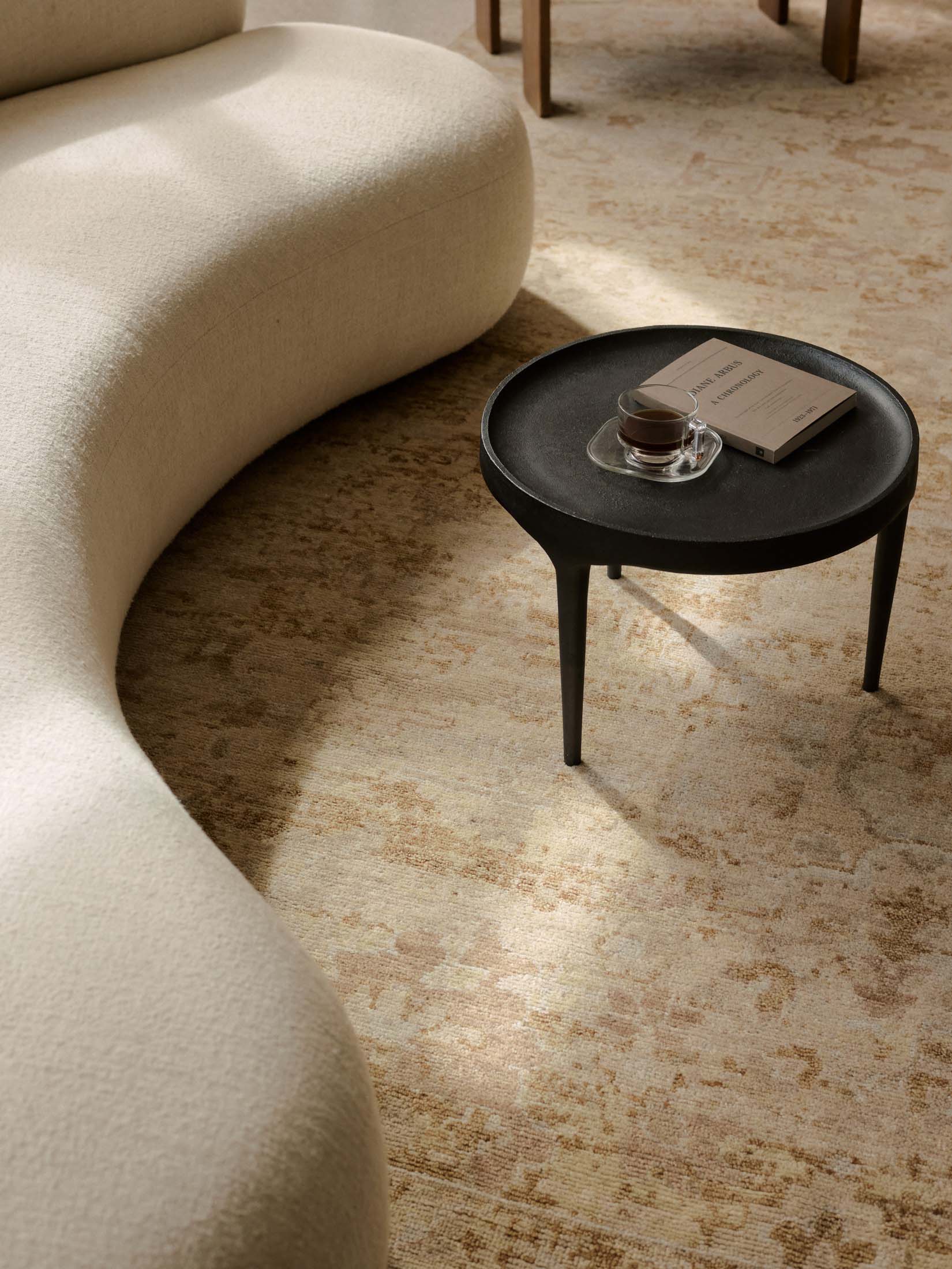 Armadillo,展厅设计,展厅设计案例,澳大利亚,极简主义展厅,地毯展厅