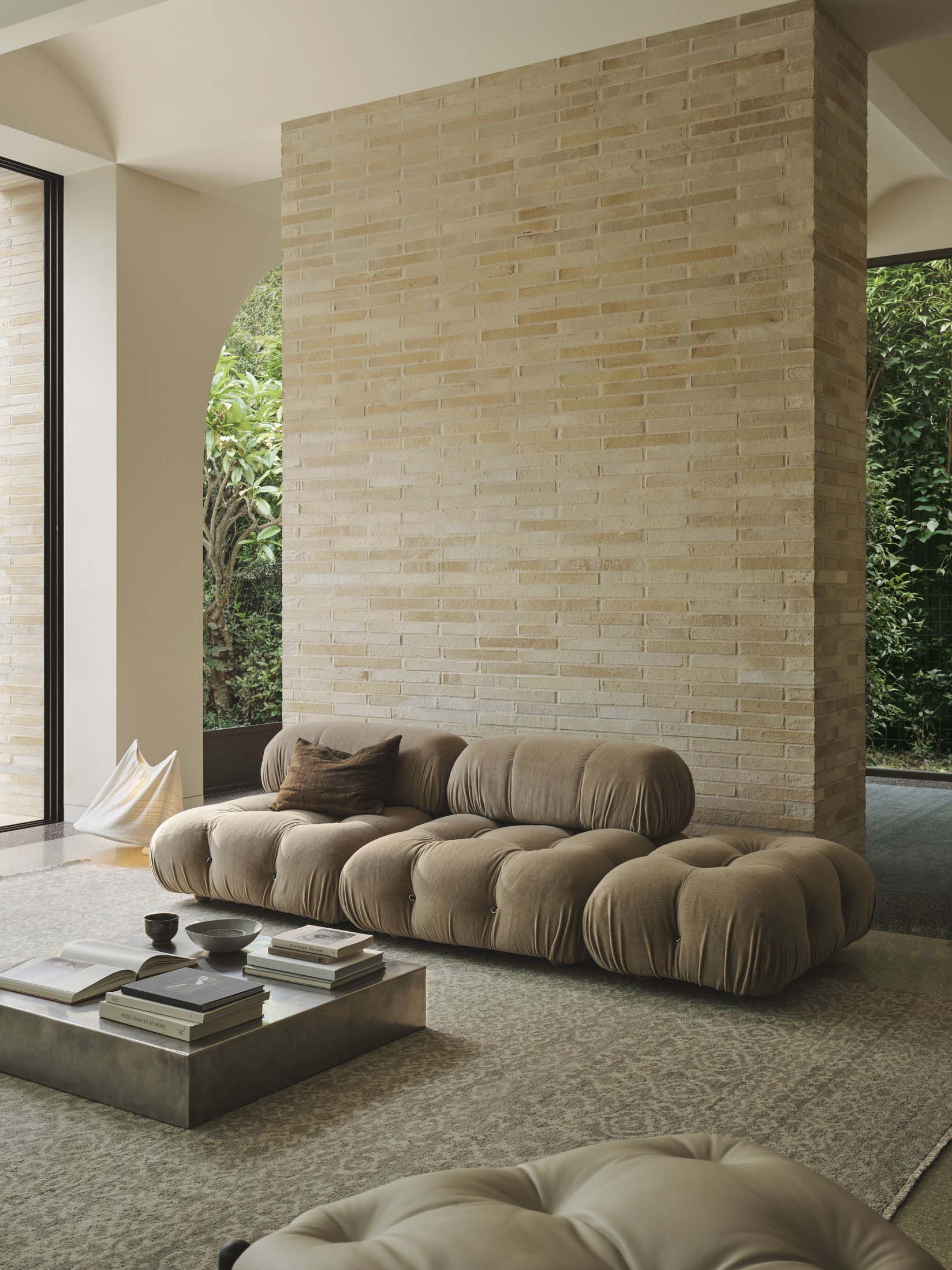 Armadillo,展厅设计,展厅设计案例,澳大利亚,极简主义展厅,地毯展厅