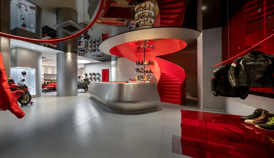 展厅设计,机车展厅,摩托车展厅设计,展厅设计案例,展厅设计方案,上海 SBK Pacing 运动展厅,上海,赵牧桓室内设计研究室