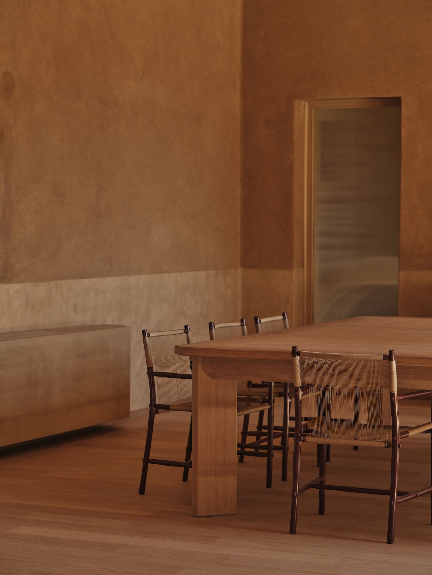 Studio Mumbai,会所设计,法国,会所设计案例,会所设计方案,酒庄改造,建筑改造,侘寂美学