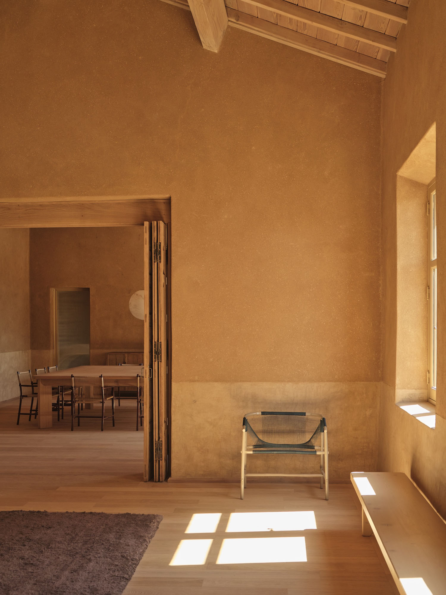 Studio Mumbai,会所设计,法国,会所设计案例,会所设计方案,酒庄改造,建筑改造,侘寂美学