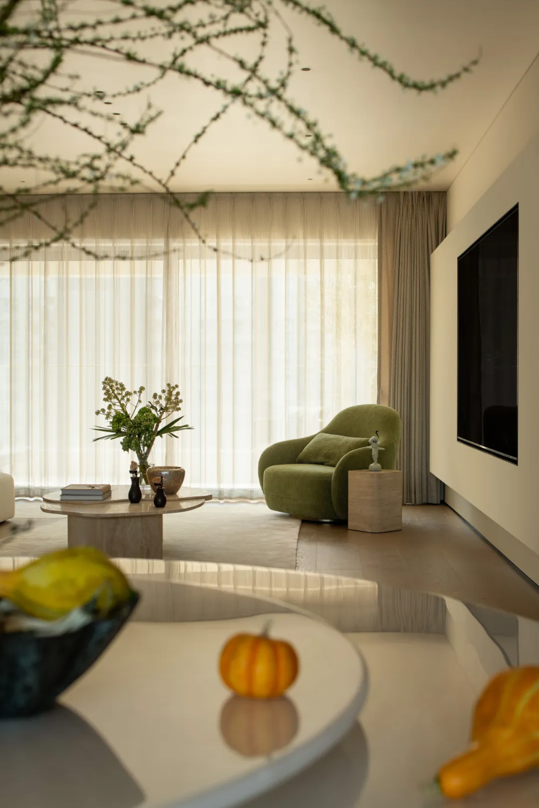 奶油风住宅,大平层设计,现代风格大平层设计,230㎡大平层设计,230㎡,奶油风大平层,大平层设计案例,大平层设计方案,广州珠江新城大平层,广州,共舍空间设计