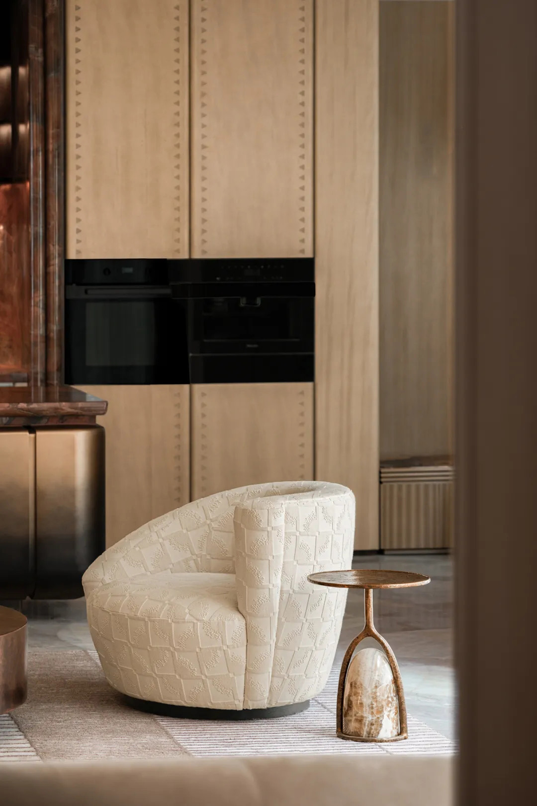 731㎡,样板间设计,别墅样板间,样板间软装设计,轻奢样板间,样板间设计案例,样板间设计方案,现代风格样板间,上海信安里-弄堂新生艺术共鸣,上海,布鲁盟室内设计,布鲁盟