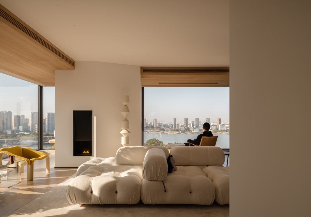 奶油风住宅,大平层设计,现代风格大平层设计,255㎡大平层设计,255㎡,奶油风大平层,大平层设计案例,大平层设计方案,苏州湖景大平层-光的礼赞,苏州,陌邸设计/夏末秋初