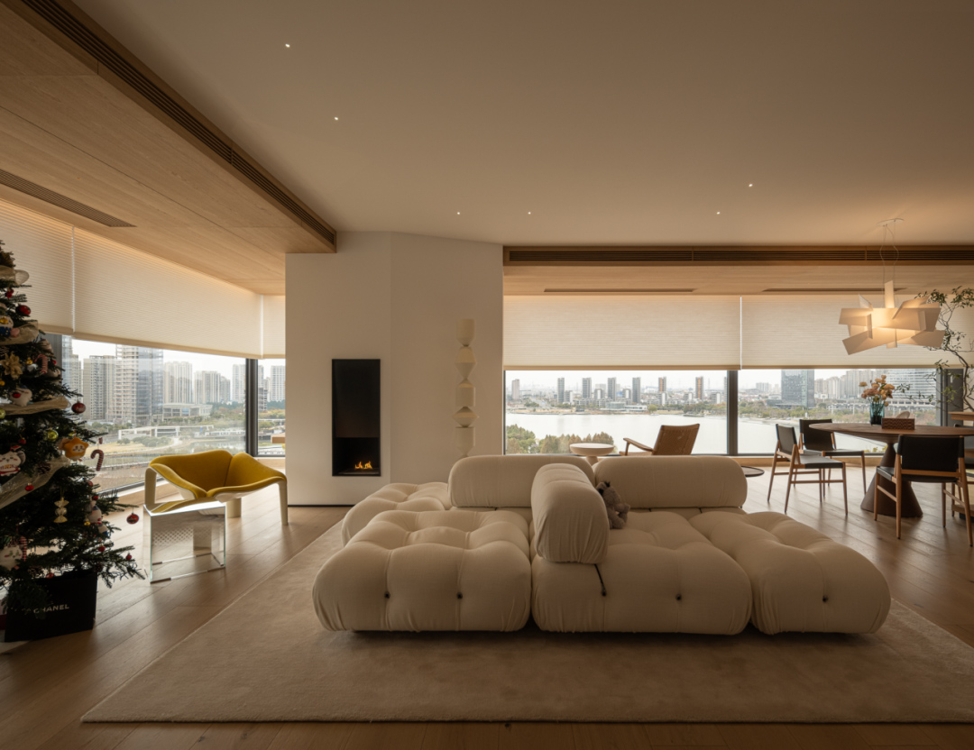 奶油风住宅,大平层设计,现代风格大平层设计,255㎡大平层设计,255㎡,奶油风大平层,大平层设计案例,大平层设计方案,苏州湖景大平层-光的礼赞,苏州,陌邸设计/夏末秋初