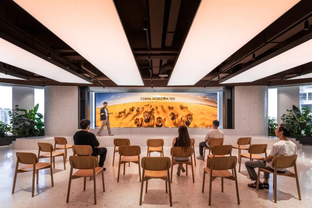Ippolito Fleitz Group,Identity Architects,办公室设计案例,办公室设计方案,上海,现代风格办公室,上海办公室,办公室设计