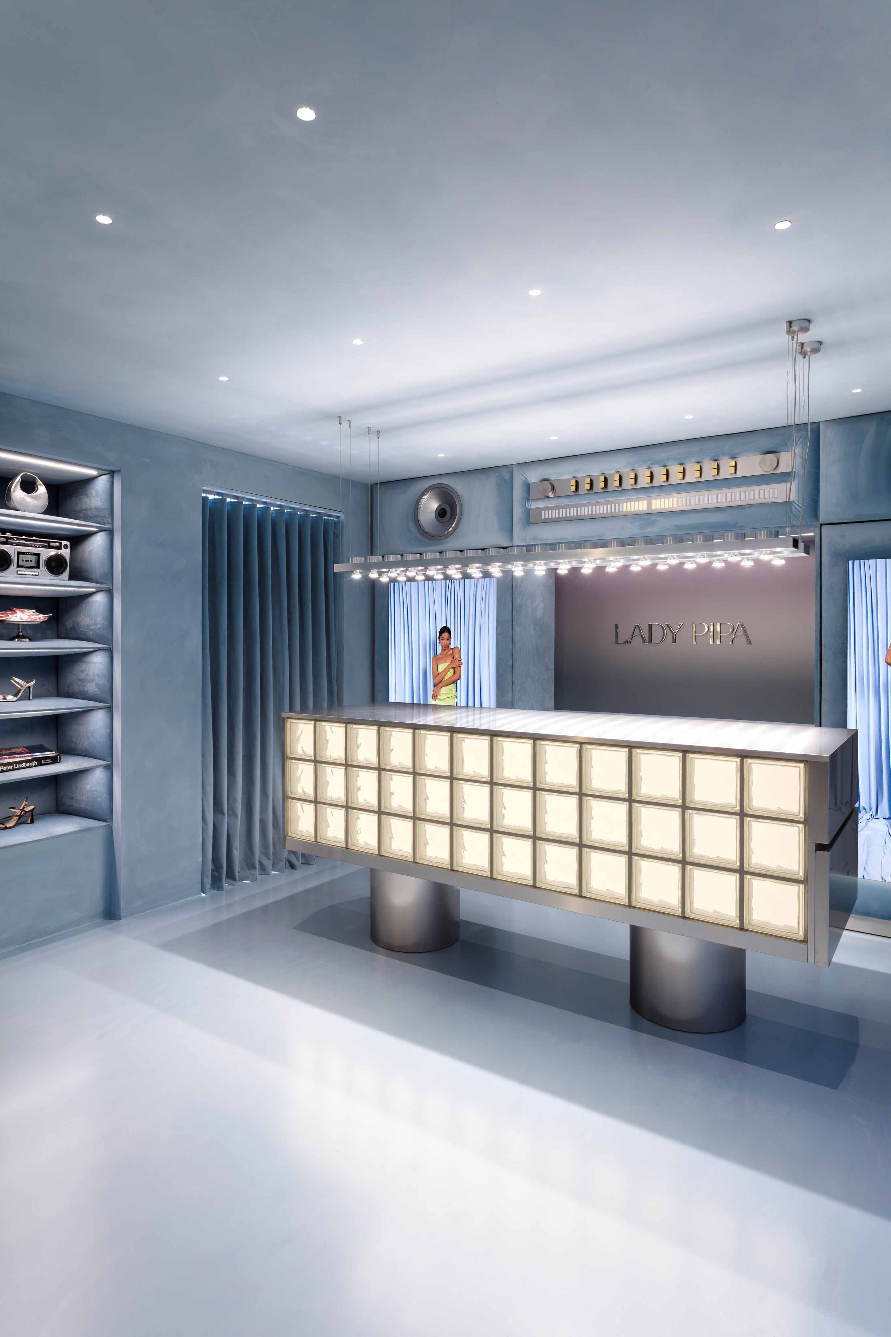 El Departamento,零售店设计,服装店,西班牙,Lady Pipa,服装店,店铺设计,马德里