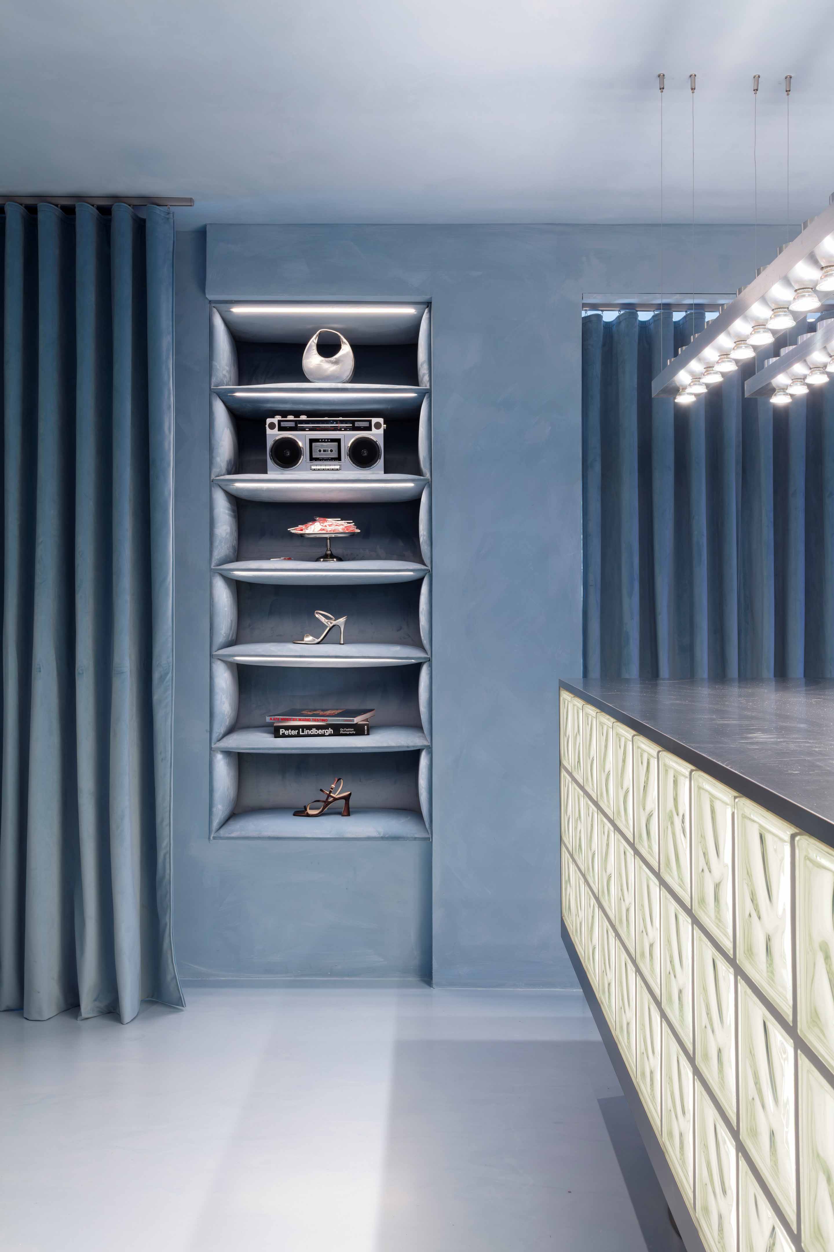 El Departamento,零售店设计,服装店,西班牙,Lady Pipa,服装店,店铺设计,马德里
