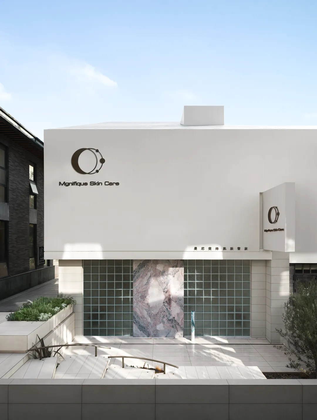 建筑改造,建筑外立面设计,医美中心设计,美容院设计,美容院设计案例,美容院设计方案,美容工作室设计,spa,贵州贵阳曼尼斐绮·声嚣之外,贵州贵阳,叁生设计/肖波