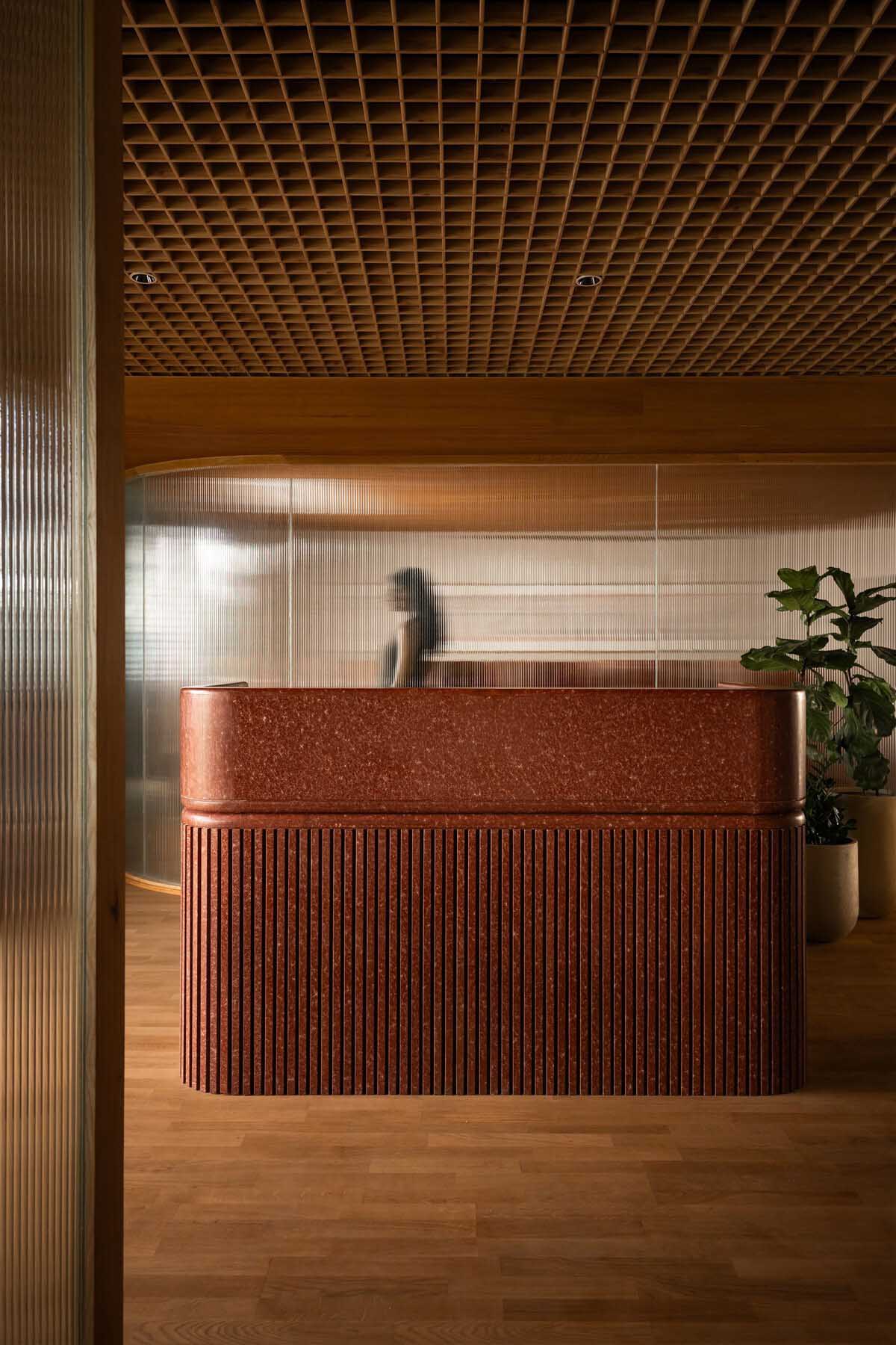 The Purple Ink Studio,办公室设计案例,办公室设计方案,印度,极简风格办公室,工业公司办公室,办公室设计