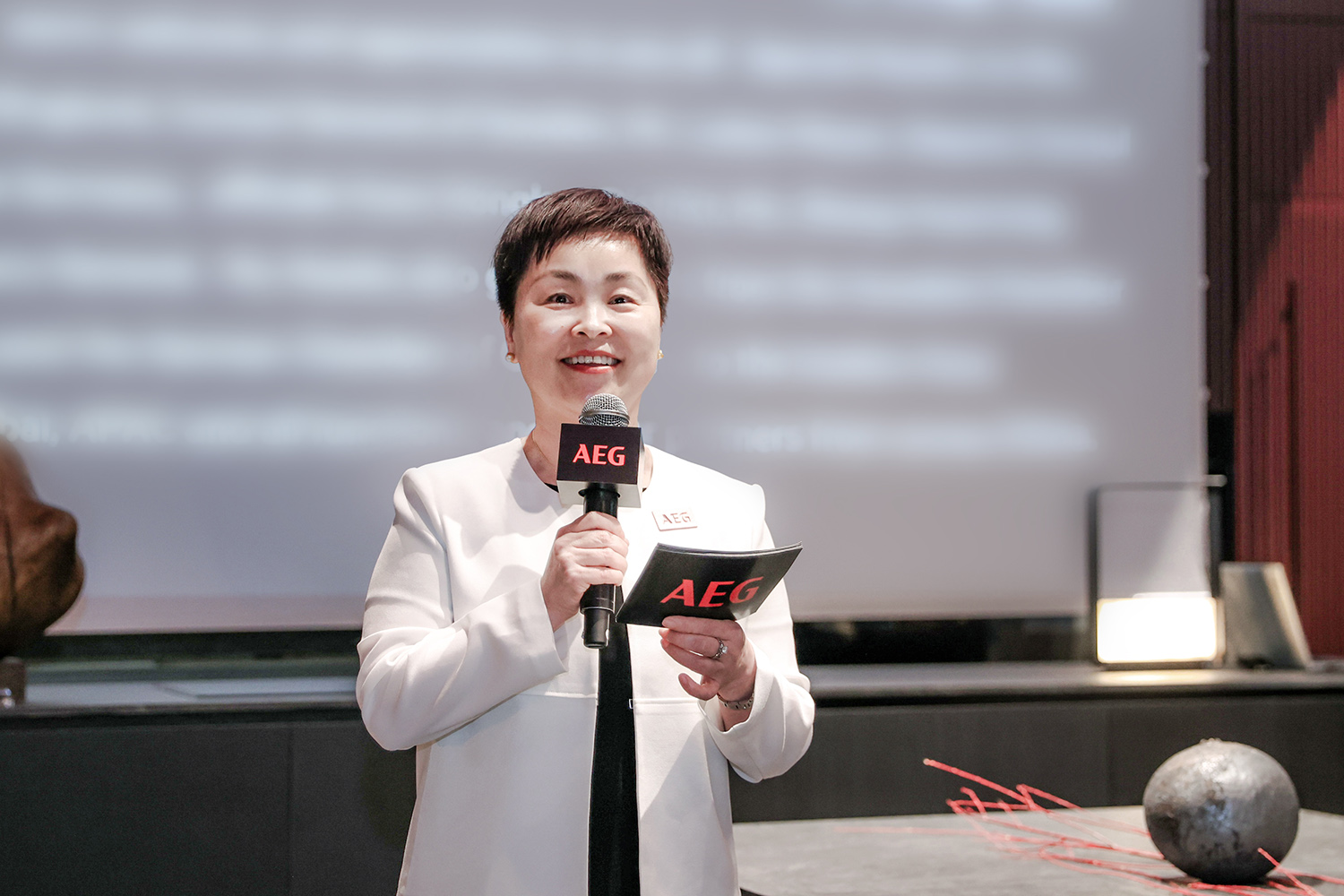 建筑改造,建筑外立面设计,医美中心设计,美容院设计,美容院设计案例,美容院设计方案,美容工作室设计,spa,贵州贵阳曼尼斐绮·声嚣之外,贵州贵阳,叁生设计/肖波