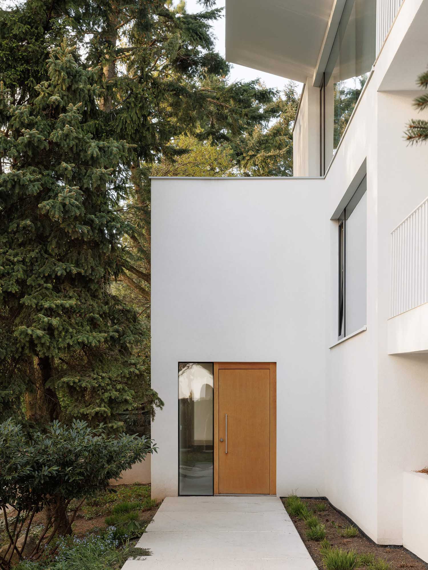 Atelier 008,斯洛伐克,极简主义,别墅设计,别墅设计案例,极简主义别墅,别墅改造